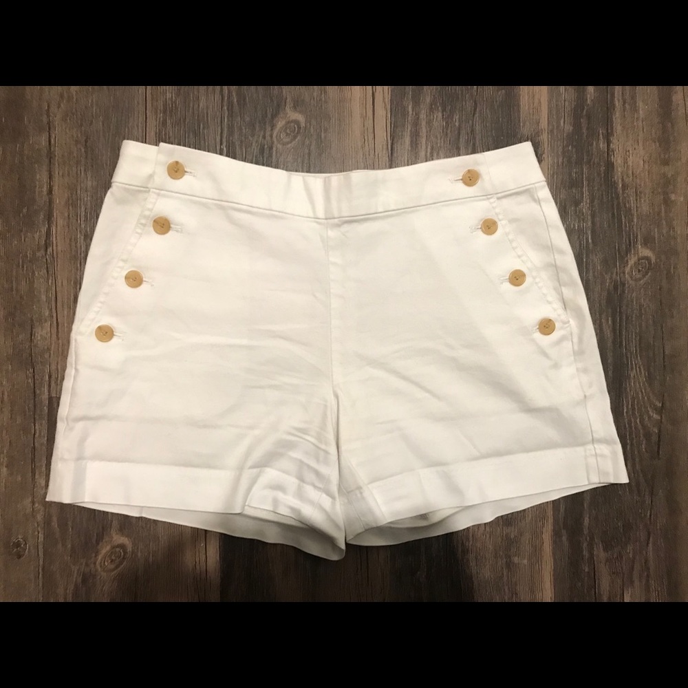 Banana Republic Button Up White Shorts Size 4